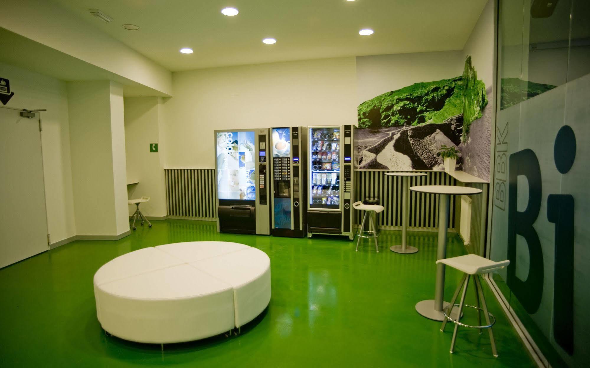 Bbk Bilbao Good Hostel المظهر الخارجي الصورة